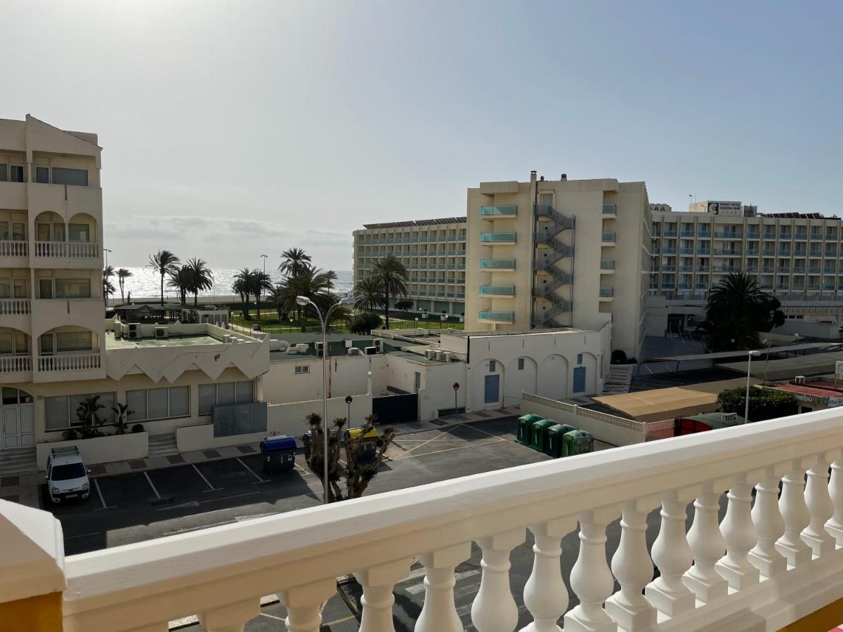 Apartamentos Roquetas Beach Roquetas de Mar Bagian luar foto