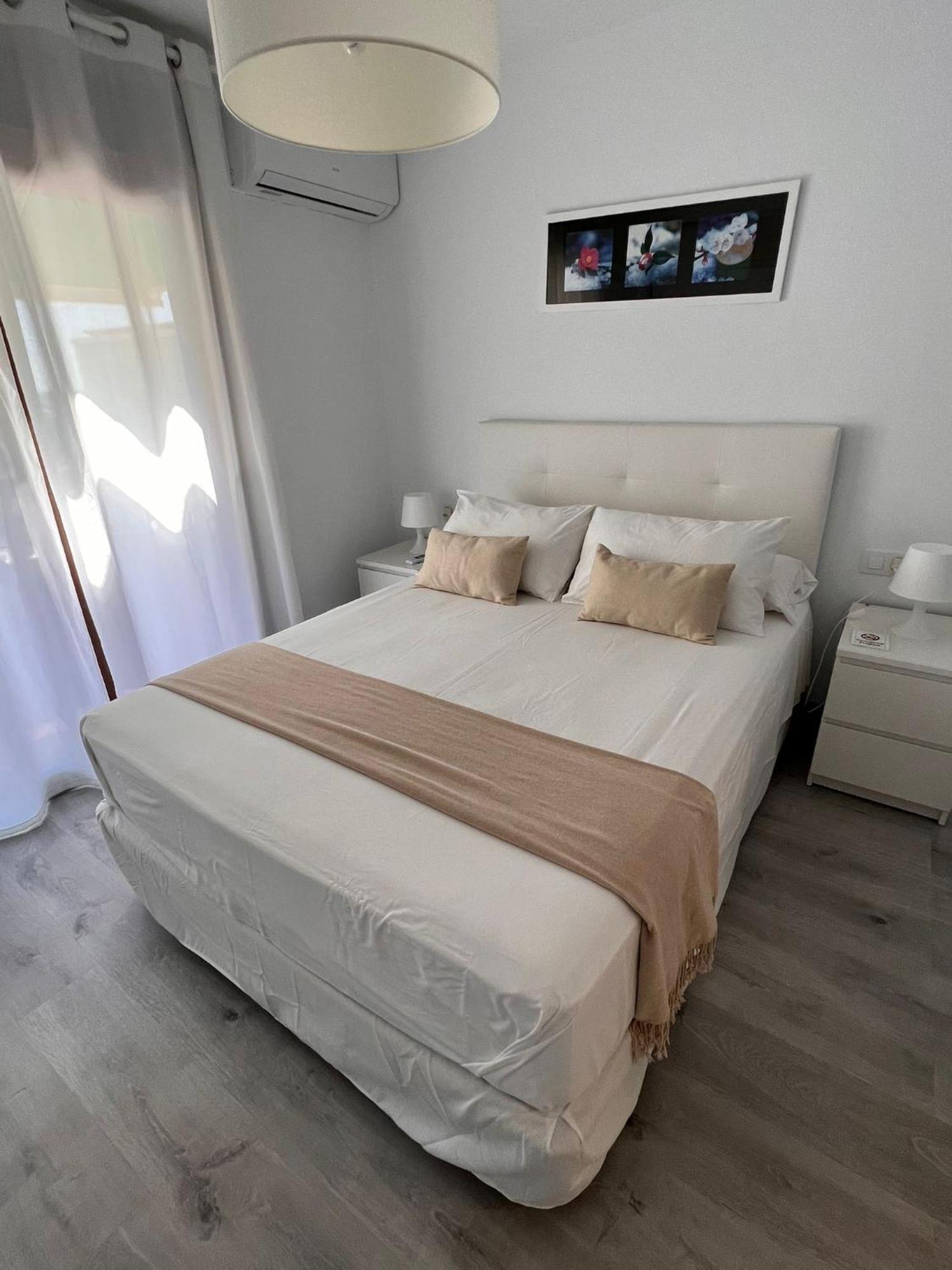 Apartamentos Roquetas Beach Roquetas de Mar Bagian luar foto